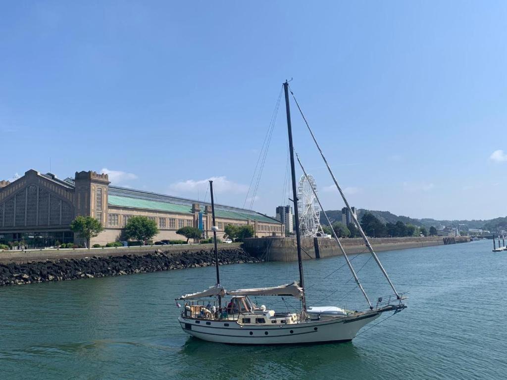 Le Hublot - Meuble Tourisme Classe 3 Etoiles Cherbourg-en-Cotentin Exterior photo